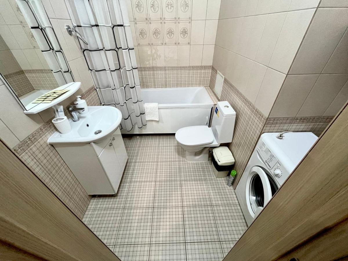 Raisson Aparthotel G43 Хан Шатыр Astana Ngoại thất bức ảnh